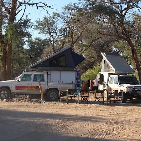 Brandberg White Lady Lodge Uis Екстер'єр фото