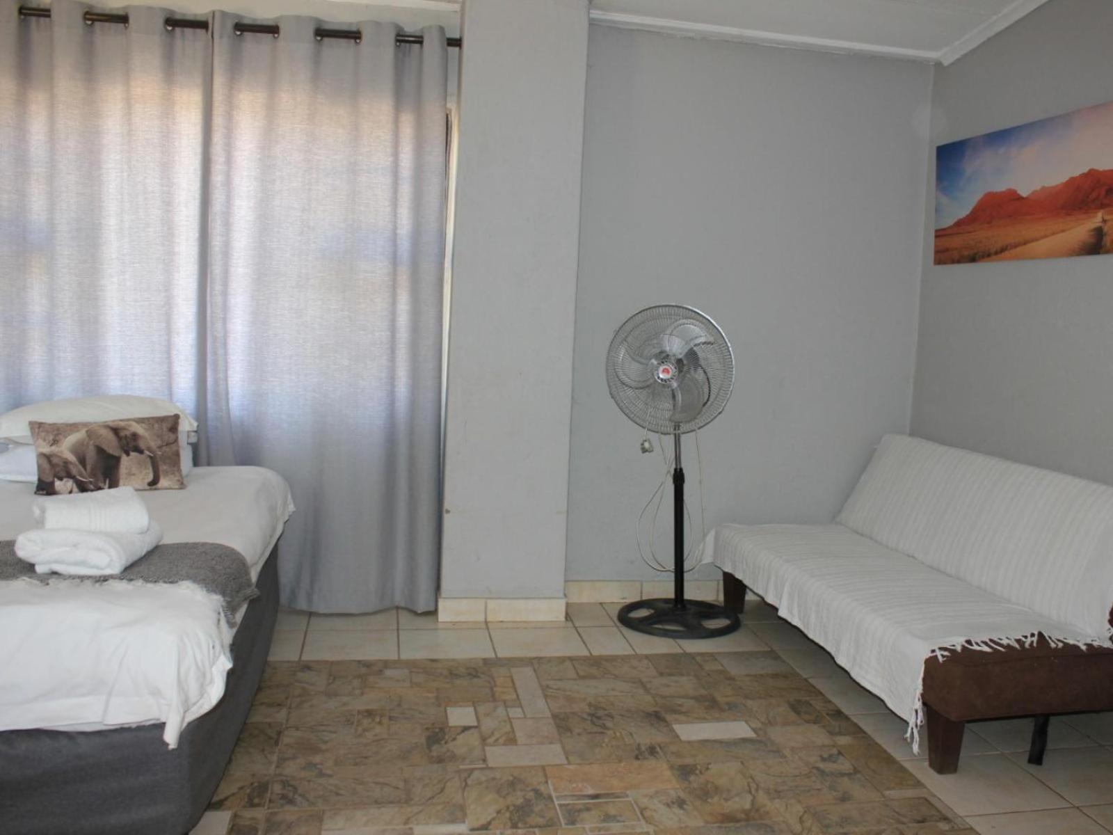 Brandberg White Lady Lodge Uis Екстер'єр фото