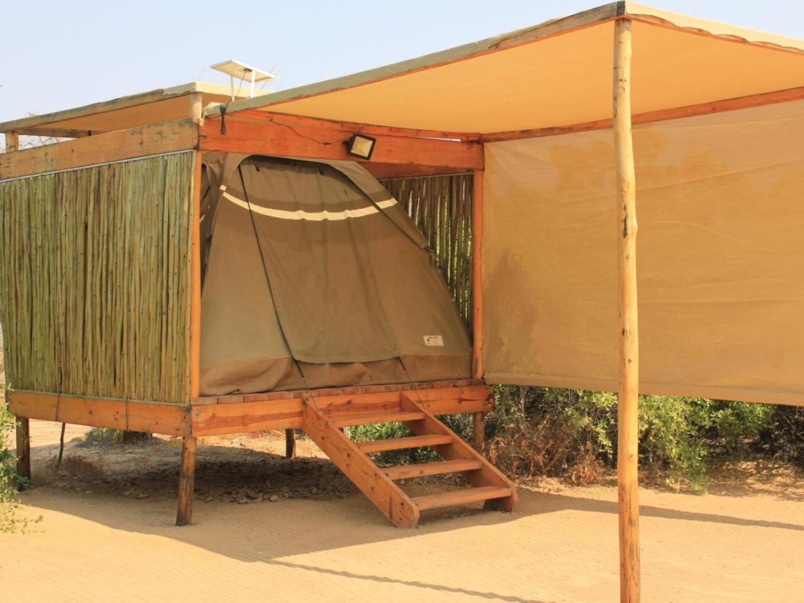 Brandberg White Lady Lodge Uis Екстер'єр фото