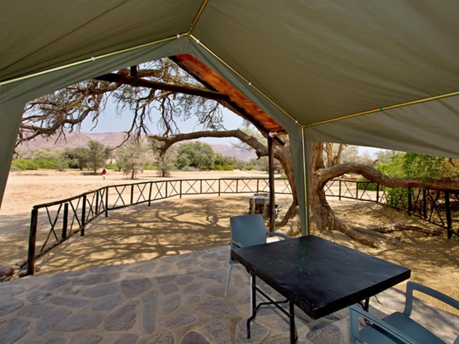 Brandberg White Lady Lodge Uis Екстер'єр фото