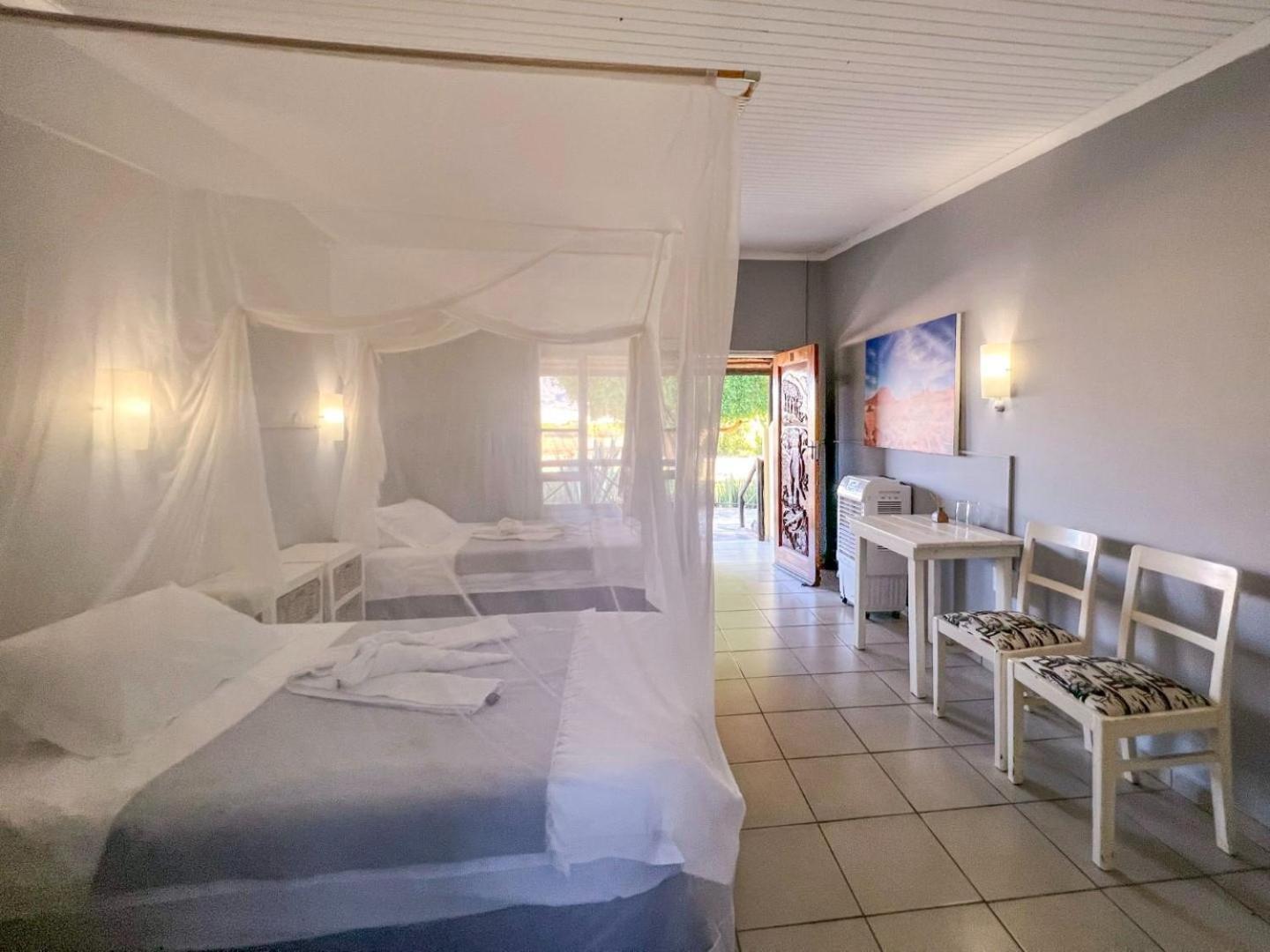Brandberg White Lady Lodge Uis Екстер'єр фото