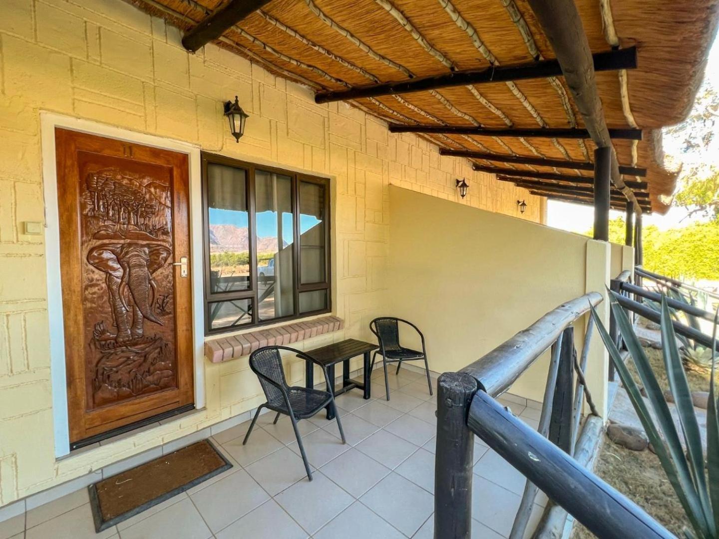 Brandberg White Lady Lodge Uis Екстер'єр фото