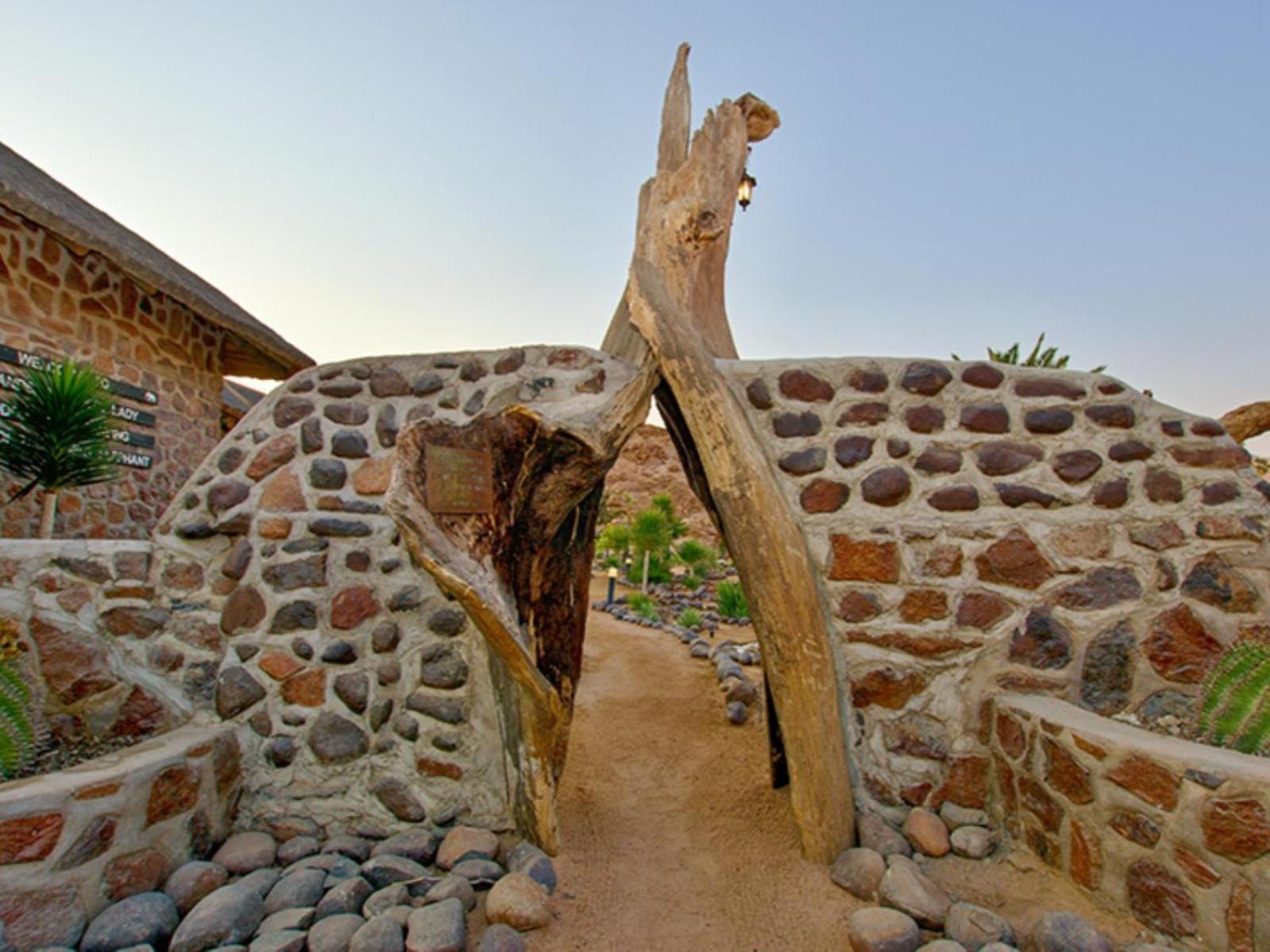 Brandberg White Lady Lodge Uis Екстер'єр фото